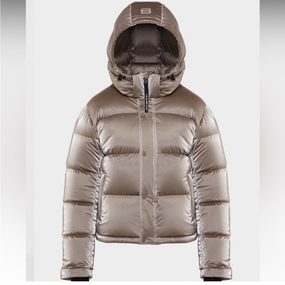 Aritzia The Super Puff Shorty - Liquid Shine